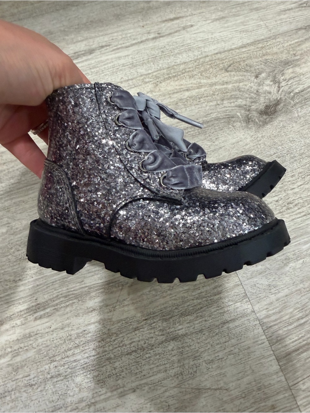 Old Navy Silver Glitter Lace-Up Kids Ankle Boots